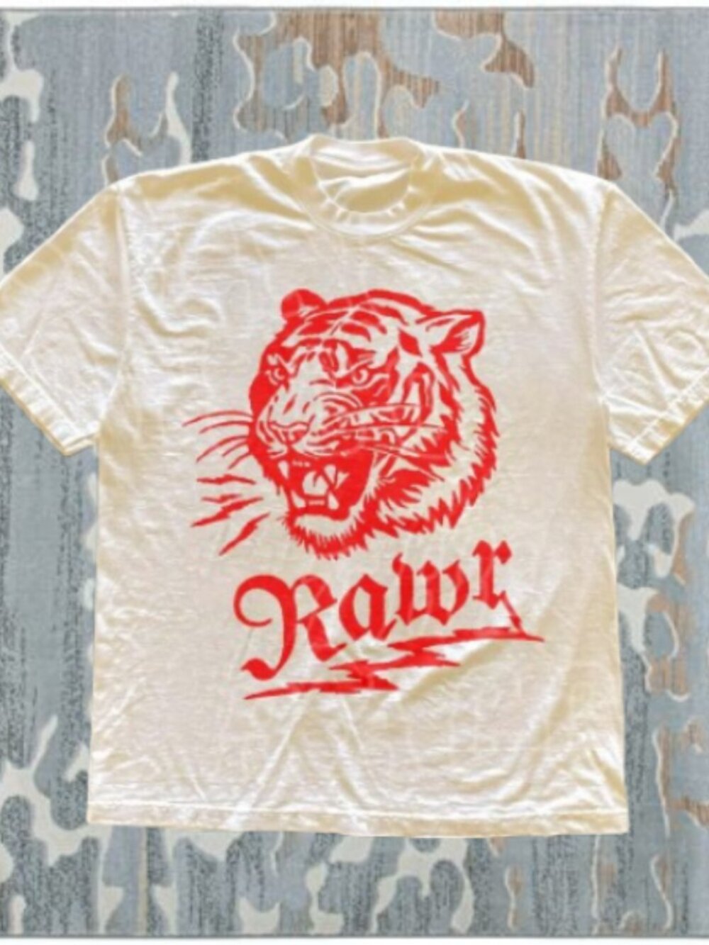 Roaring Tiger Graphic T-Shirt